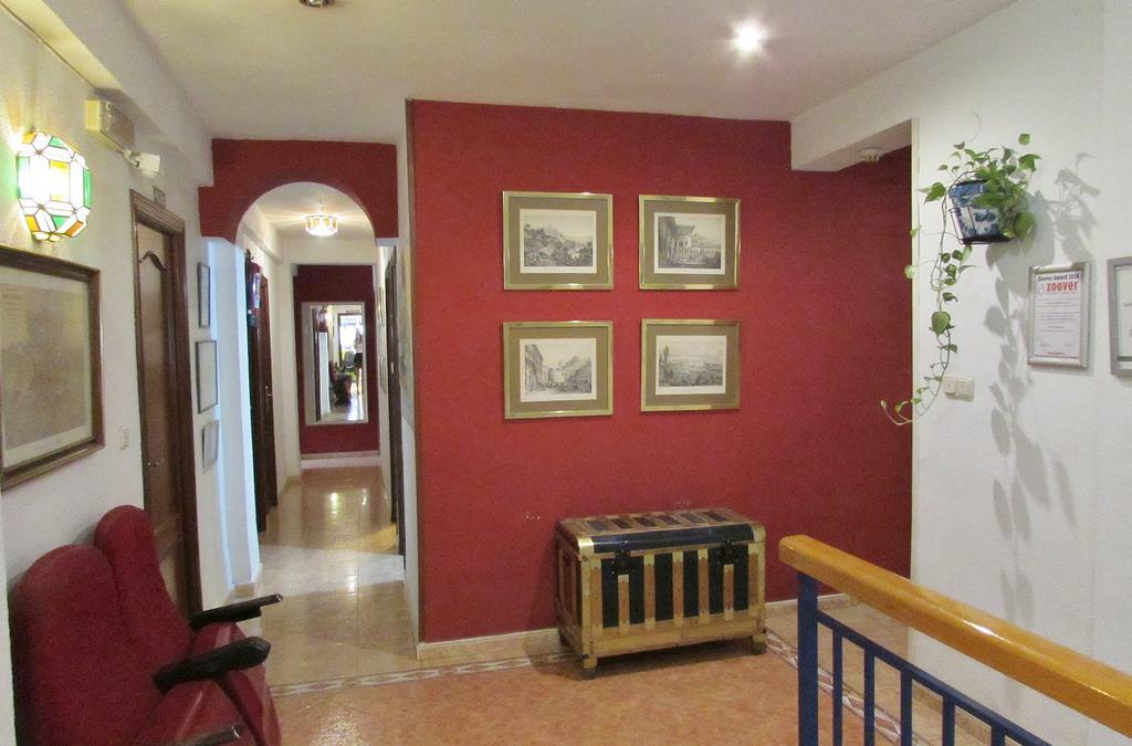 غرناطة Hostal Nuevas Naciones المظهر الخارجي الصورة