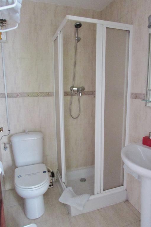 غرناطة Hostal Nuevas Naciones المظهر الخارجي الصورة