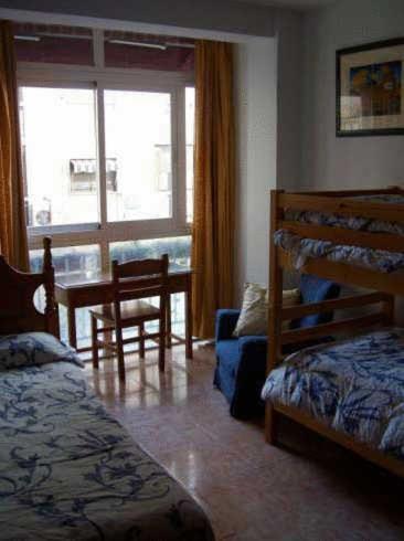 غرناطة Hostal Nuevas Naciones المظهر الخارجي الصورة